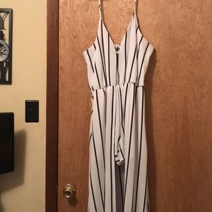 Super cute romper dress!